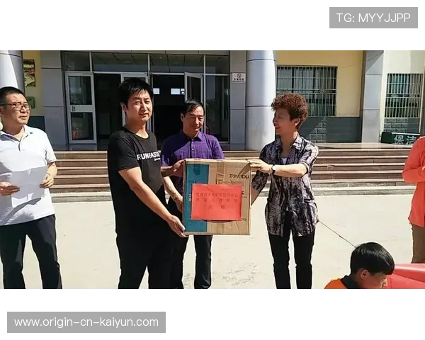 姆巴佩捐赠训练器材给家乡学校，影响力慢慢扩散