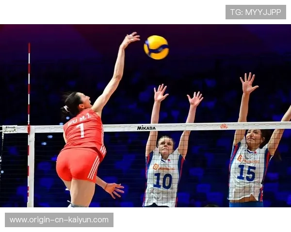 女排训练营强调串联细节，整体防守水平提升